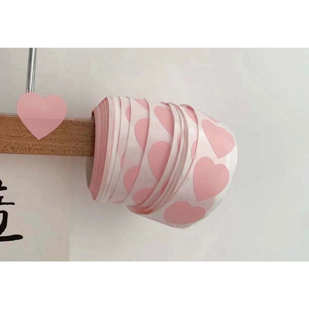Cuộn 500 tem dính trái tim màu hồng và đỏ