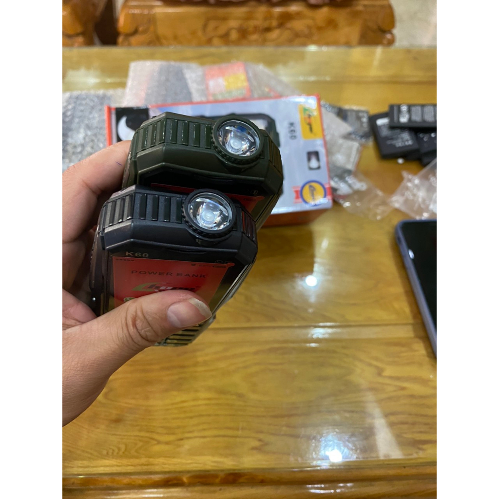 Điện thoại K60, pin khủng 10.000 MAh,đèn pin siêu sáng , full box