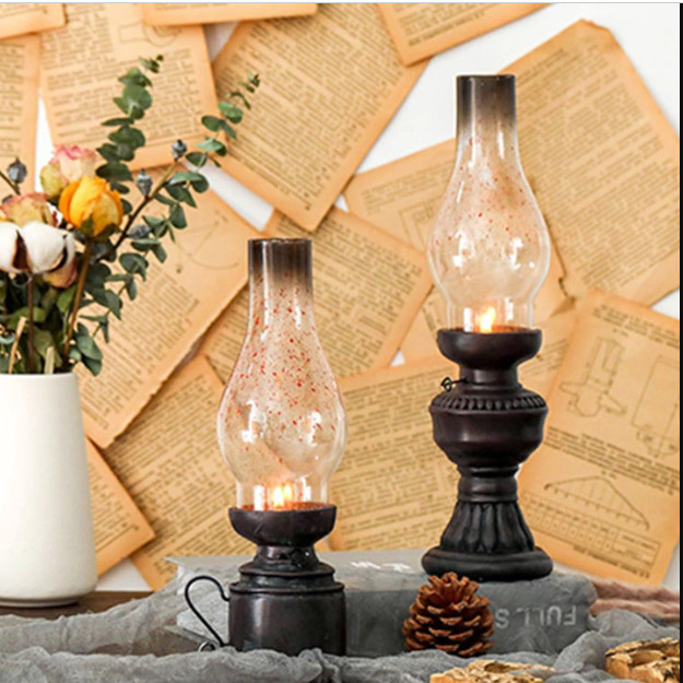 Đèn Dầu Hỏa Trang Trí Giả Cổ Retro Có đèn cao và thấp