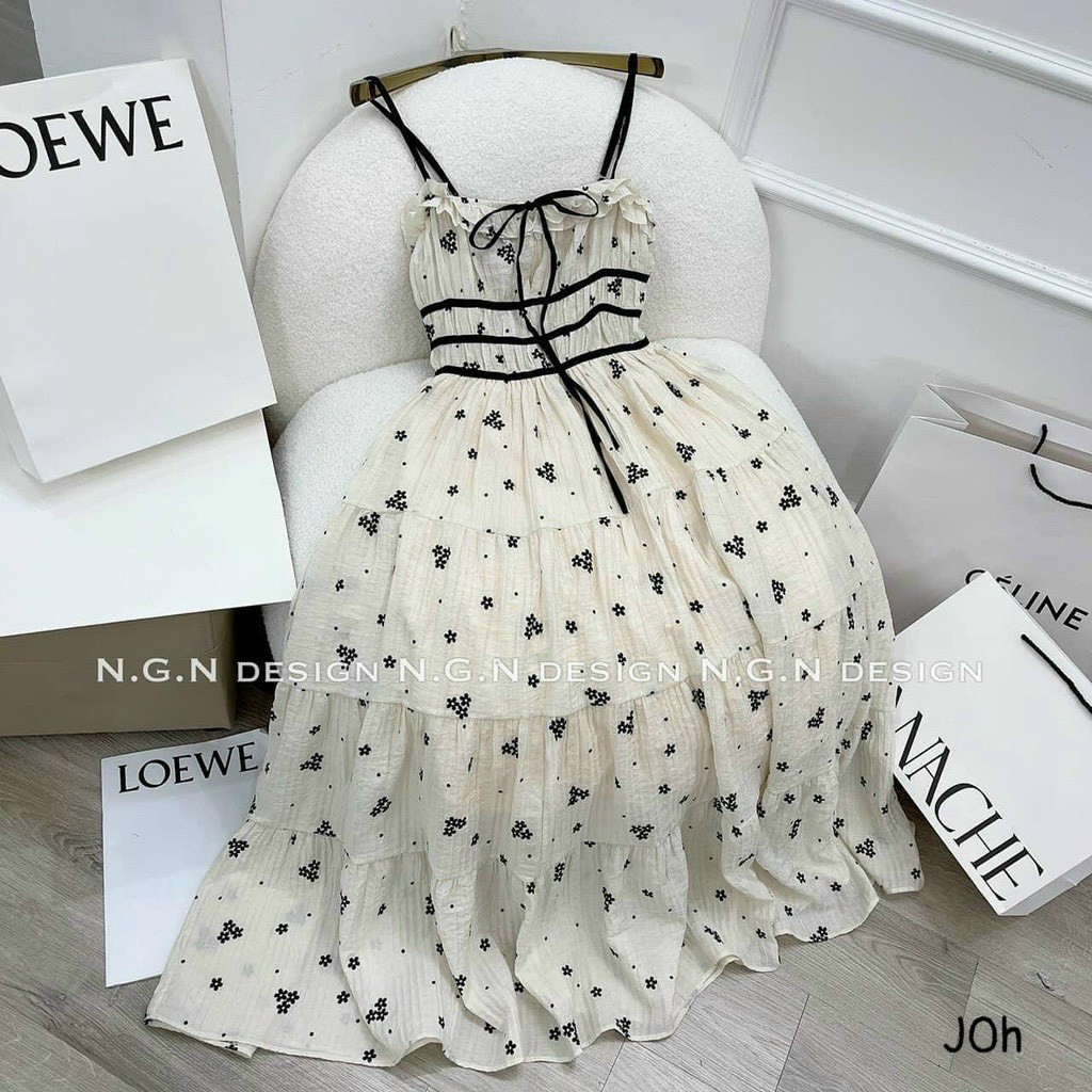 Đầm hai dây maxi xòe dài kèm dây nơ viền xinh xắn đáng yêu phù hợp đi biển