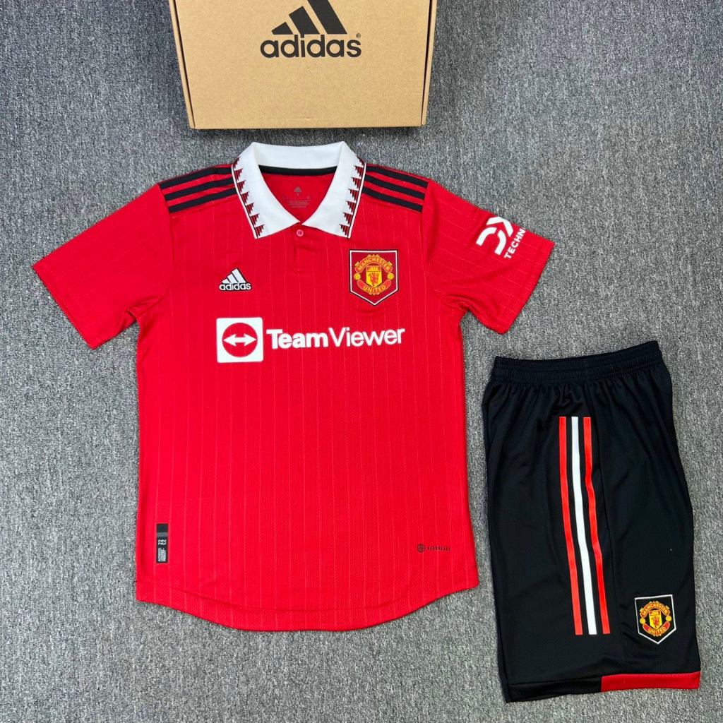 Bộ quần áo bóng đá Manchester United mùa giải 2022 màu đỏ vải Thái logo thêu đầy đủ