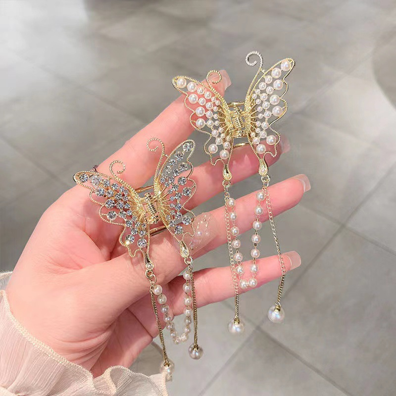 Kẹp tóc nữ hình bướm đính đá ngọc trai phối dây xích dài phong cách cổ trang
