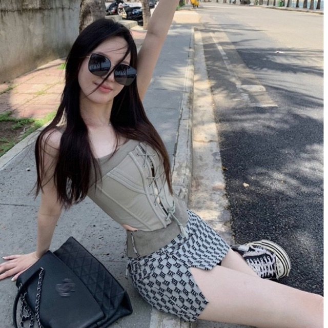 Chân váy chữ A hoạ tiết mis.bhv có lót trong