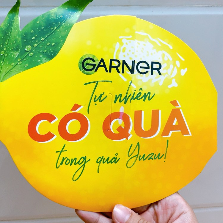 Tinh chất dưỡng da Garnier sáng da mờ thâm x30 vitamin C dạng gói 7.5ml