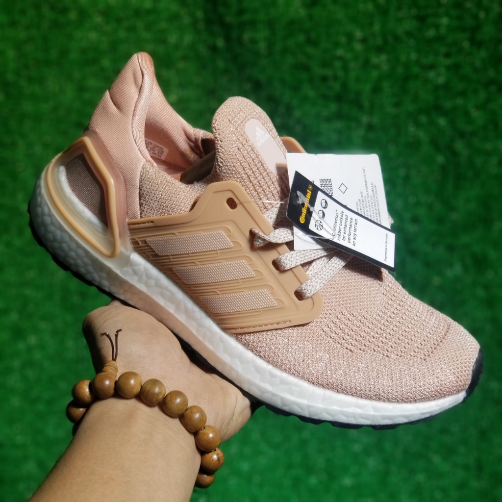 Giày Nữ chạy bộ thể thao ULTRA BOOST 6.0