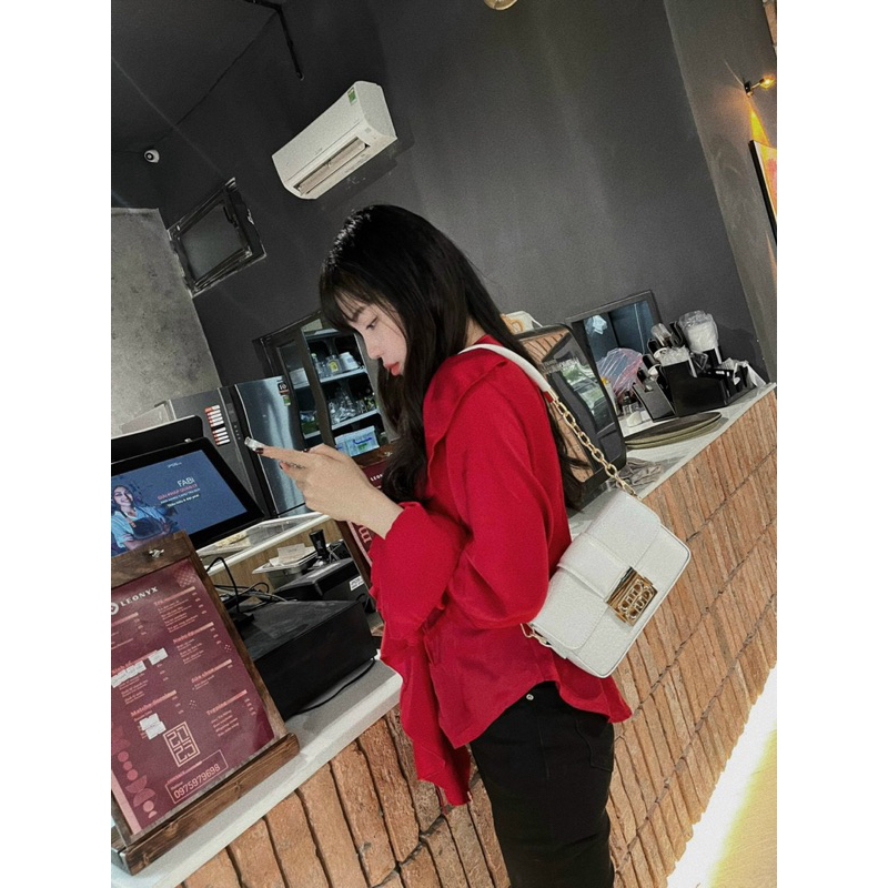 Túi đeo vai da rắn khoá đồng sịn sò siêu đẹp