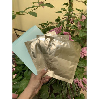 Mặt nạ Estee Lauder Micro Esence chứa tinh chất phục hồi