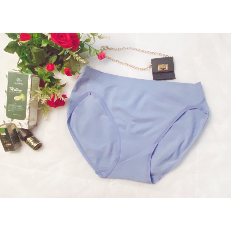 Quần lót nữ hanes XUẤT DƯ, co giãn tốt, thoáng mát, chất vải mềm mịn. size từ 30kg đến 80kg