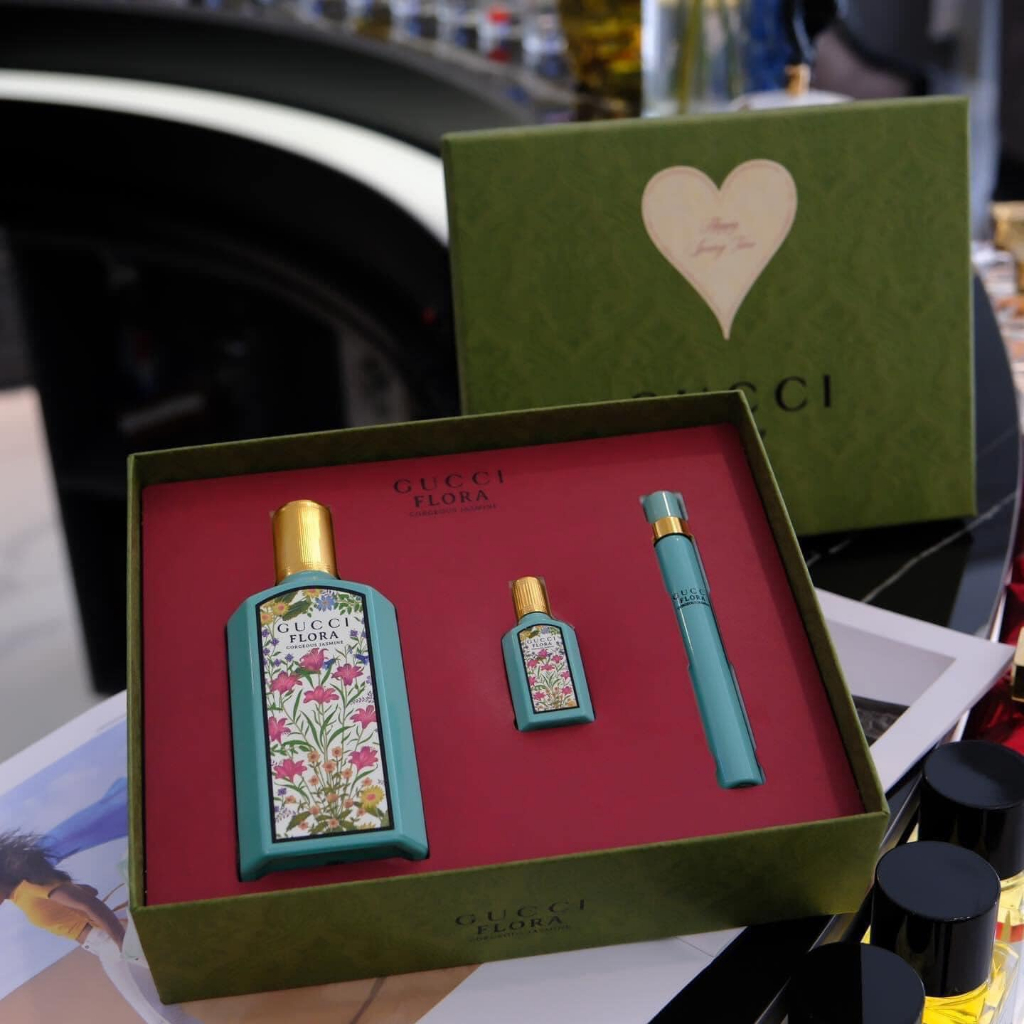 Bộ Quà Tặng Nước Hoa Gucci Flora Gorgeous Jasmine EDP Giftset