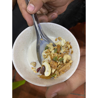 hạt ngũ cốc Granola