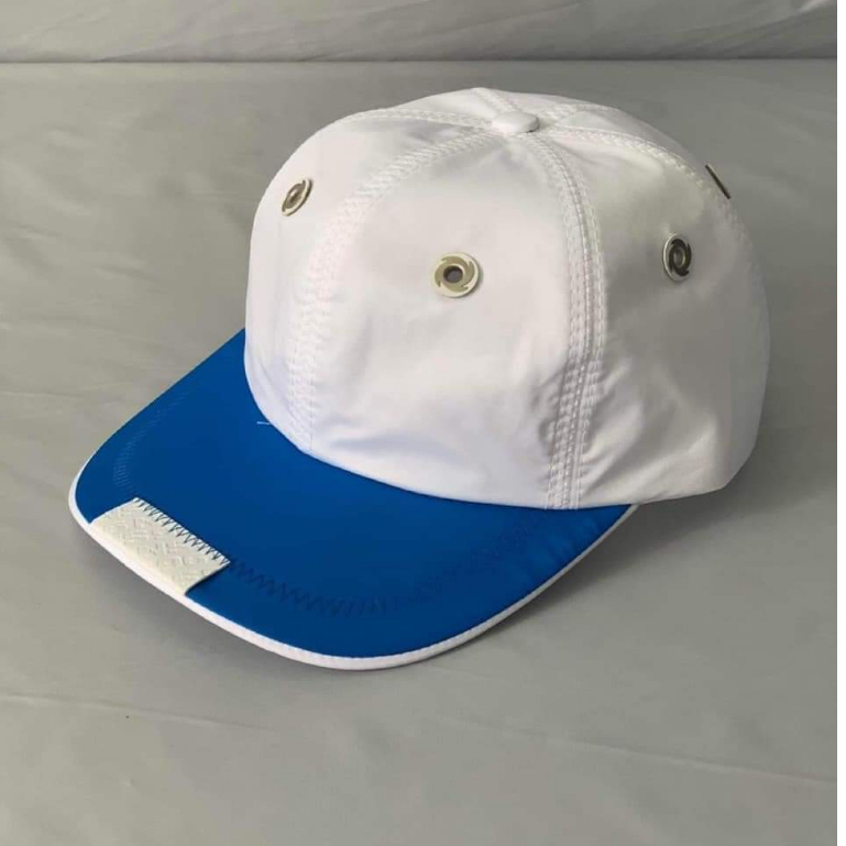 Mũ lưỡi trai Vải Dù Cao Cấp trắng kết hợp xanh đỏ