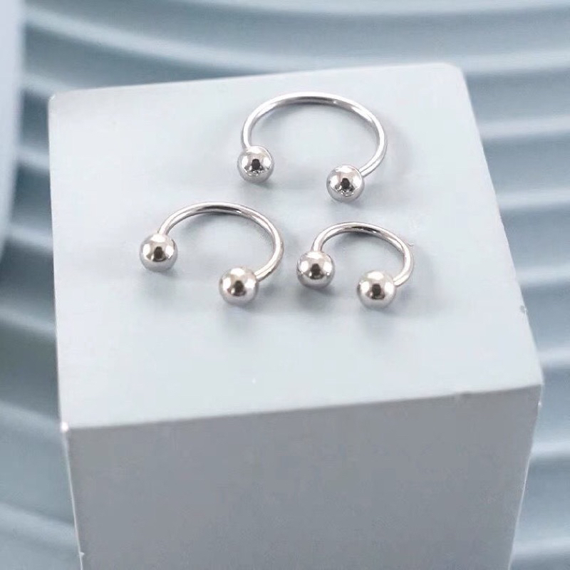 Khuyên Chữ U Đeo Được Nhiều Vị Trí