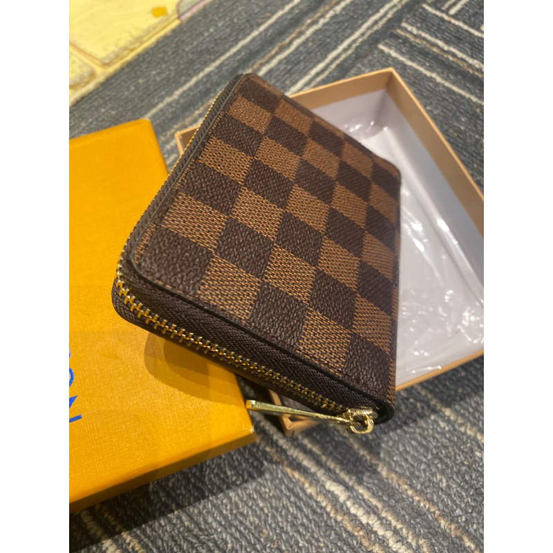 Ví LV ô nâu kéo khoá