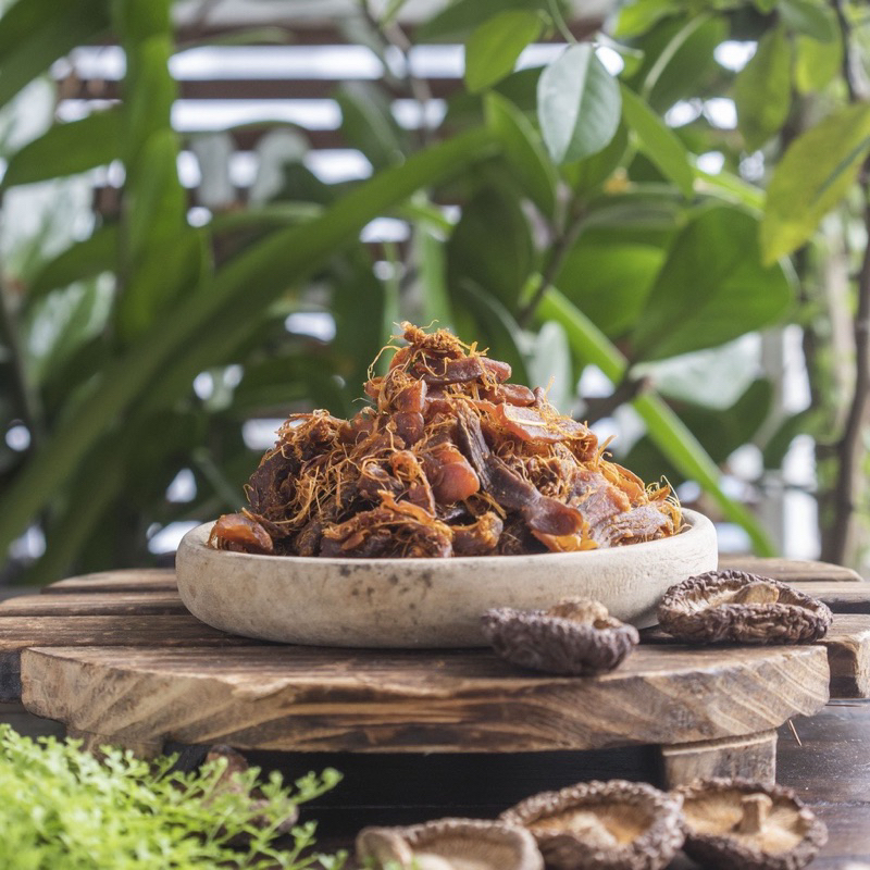 ( CHÂN NẤM HƯƠNG ) KHÔ BÒ THUẦN CHAY BẾP BÀ DÚ 100g