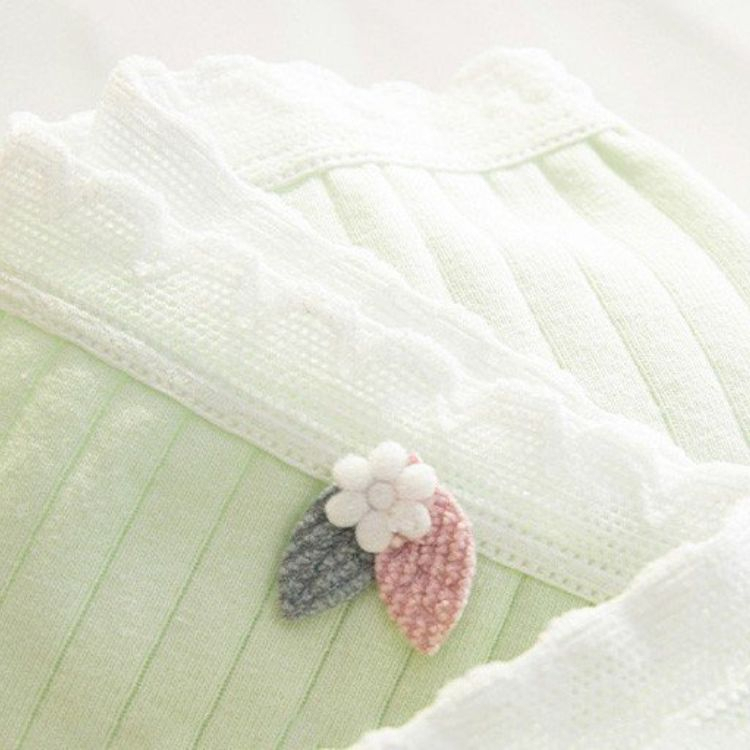 Quần lót nữ cotton - Quần chip nữ cute viền ren đính nơ chiếc lá co dãn thấm hút mồ hôi Cavera L521