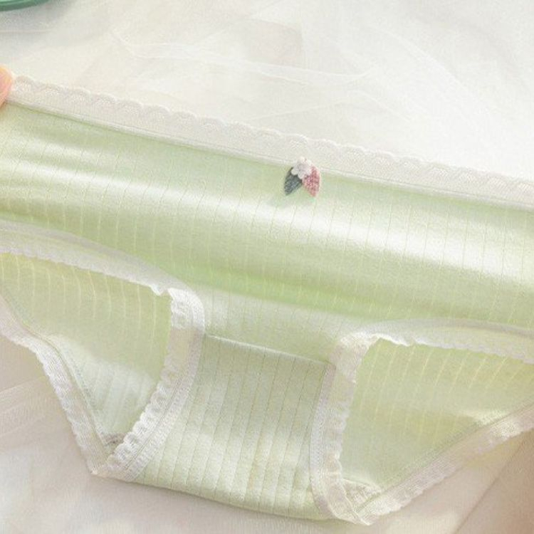 Quần lót nữ cotton - Quần chip nữ cute viền ren đính nơ chiếc lá co dãn thấm hút mồ hôi Cavera L521