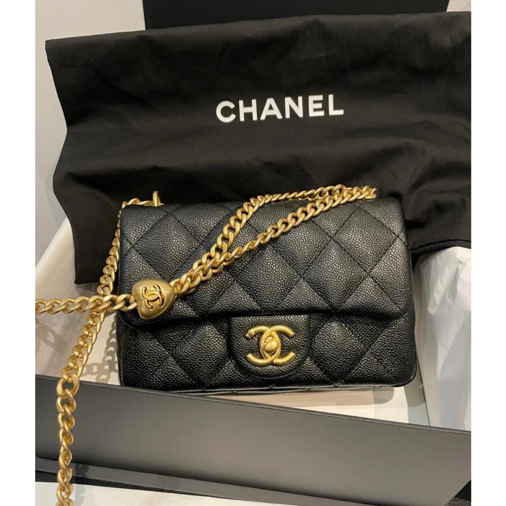 Túi chan flap mini 7 charm da hạt caviar size 19 Fullbox vip nam châm, bọc nguyên seal, túi đóng gói đẹp đầy đù phụ kiện