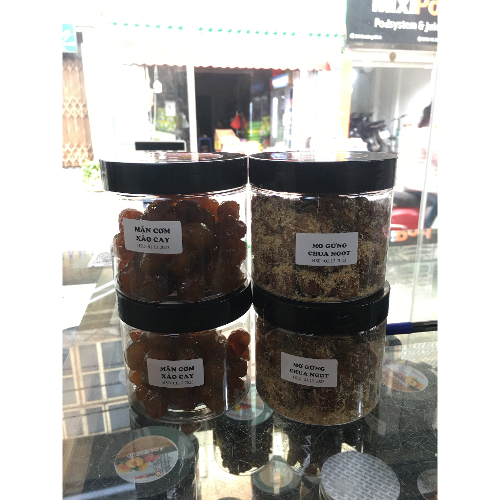 Mơ chua ngọt-hộp 200gr