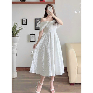 ĐẦM XÒE BÈO VAI CÓ MÚT NGỰC CHẤT LIỆU XỐP PHỒNG HOA HÀNG SIÊU XINH THIẾT KẾ SANG TRỌNG