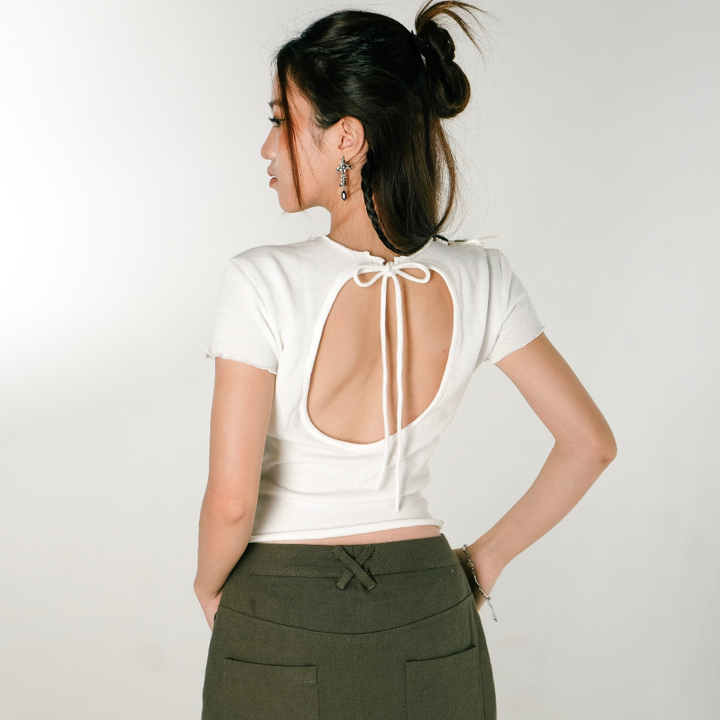 Áo thun baby tee cuốn biên INTO.EIGHT thiết kế