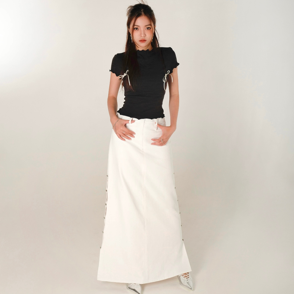 Áo thun baby tee cuốn biên INTO.EIGHT thiết kế