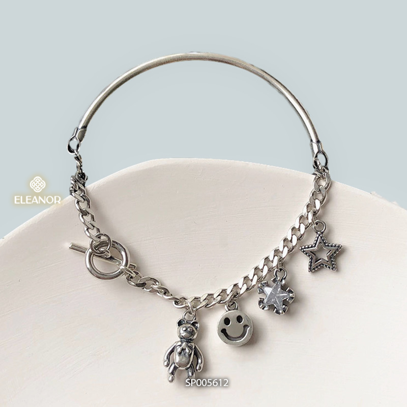 Vòng tay nữ mạ bạc Eleanor Accessories hình ngôi sao mặt cười phụ kiện trang sức 5612