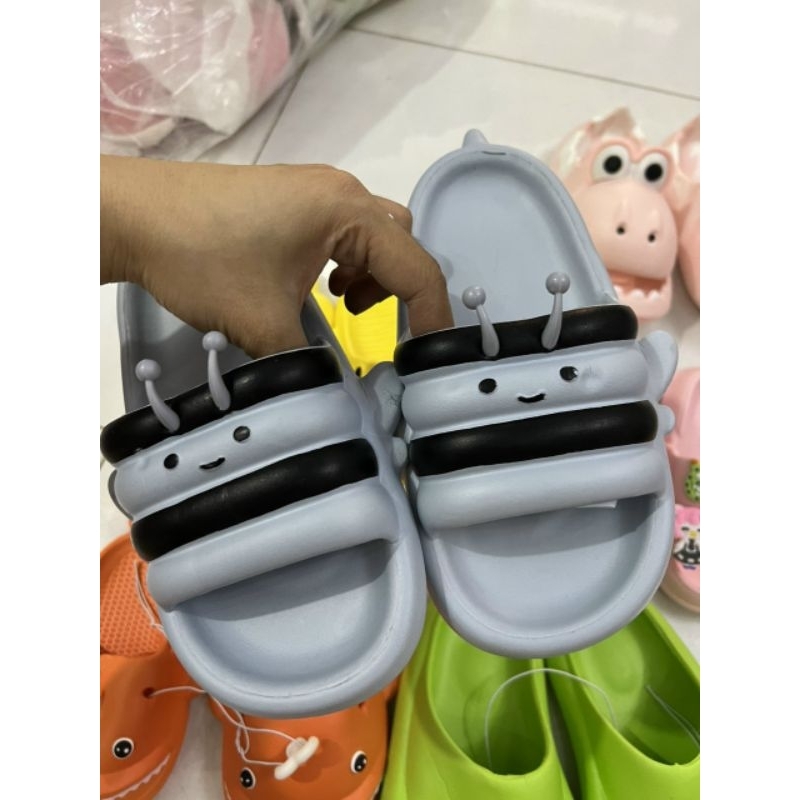 Dép bánh mì cho bé trai và bé gái, hàng siêu đẹp. gấu dể thương