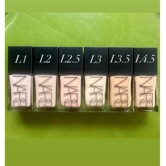 Kem nền nars light reflecting foundation