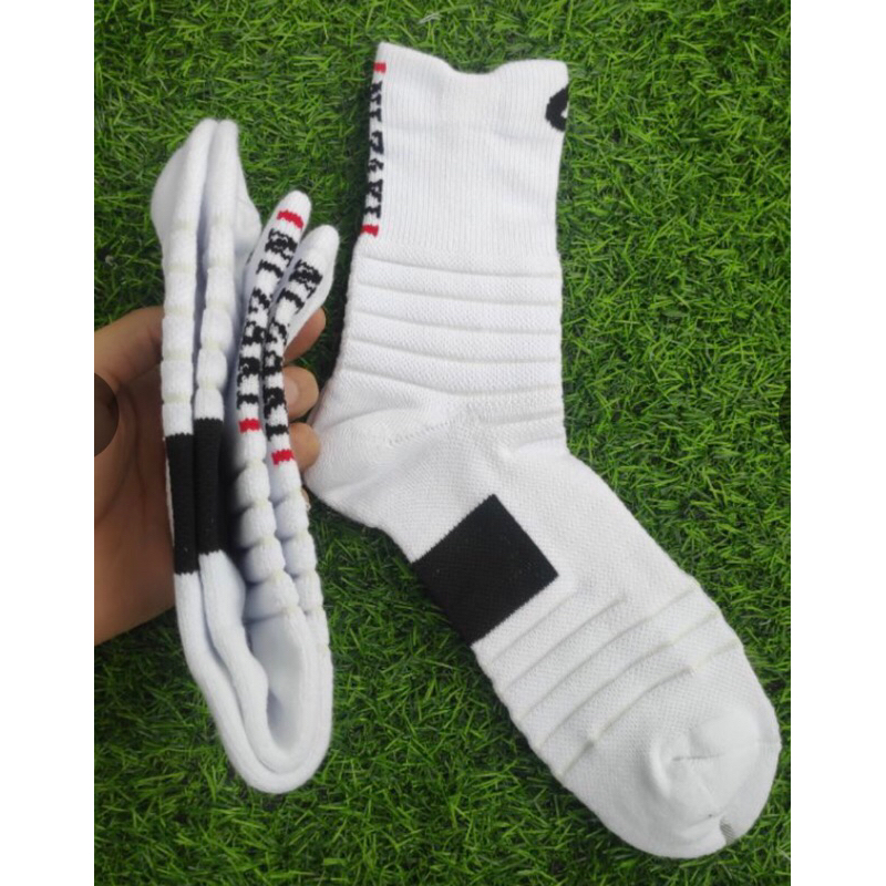 Tất bóng đá sport 6 thể thao cao cấp Sét 5 đôi, tất thể thao chuyên dụng cao cấp. Siêu dày không bai, xù