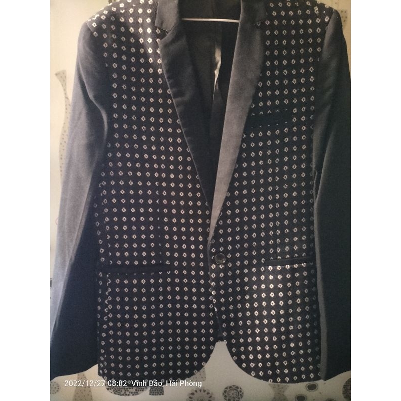 Xả áo vest nam hãng 799 k còn 159 k giao ngẫu nhiên theo cân nặng