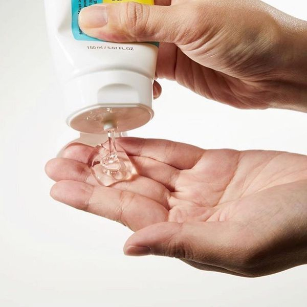 Sữa rửa mặt Cosrx 150ml Salicylic acid/Amino acid, nhẹ nhàng không gây kích ứng