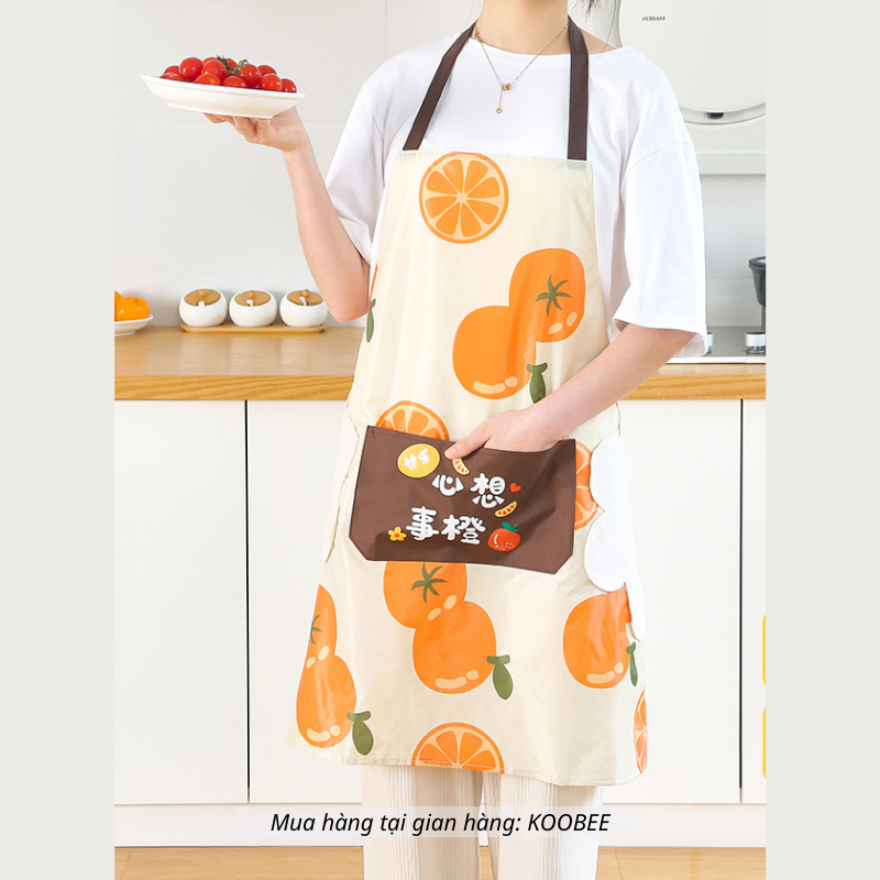 Tạp dề chống nước chống thấm PVC cổ yếm có túi đựng và khăn lau tay họa tiết quả cam quả hồng cực hot (CSNC35)
