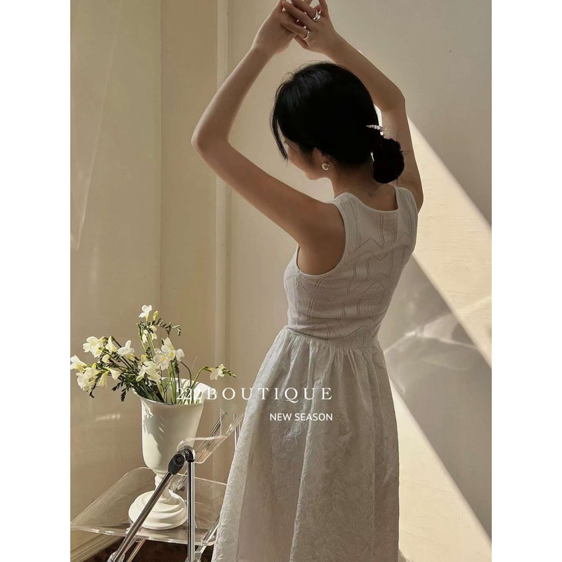 Váy NEIHE xát nách thân ôm 7173