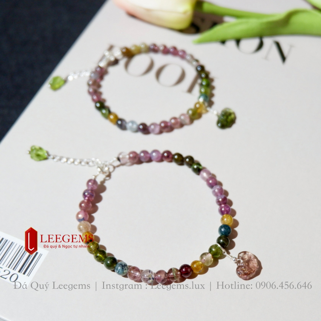 Lách tay đá Tourmaline đa sắc cầu vồng mix charm thiết kế dành cho nữ không kén mệnh