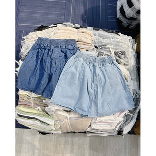 Quần đùi vải jeans
