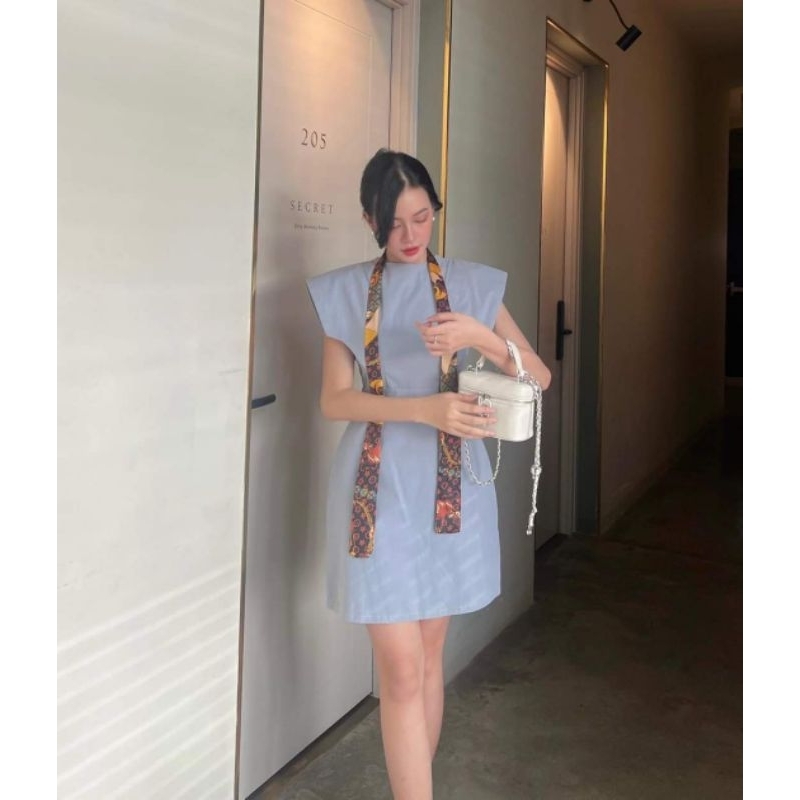 Đầm chữ A cọc tay