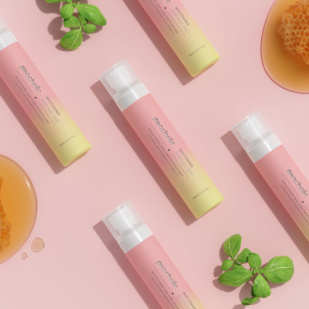 Xịt khoáng trắng da Peacholic Whitening Ampoule Mist 100ml