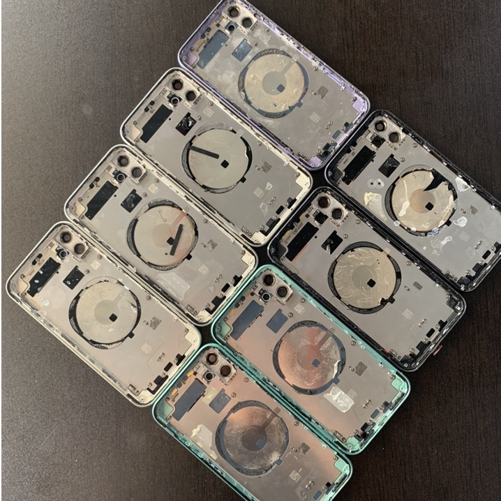 Vỏ zin dành cho 11 màu xanh ngọc, trắng, đen, tím