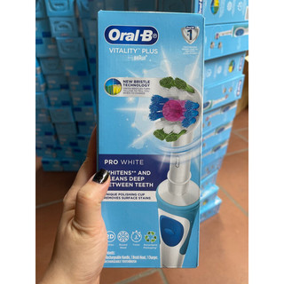 Bàn chải điện Oral B Braun PRO white