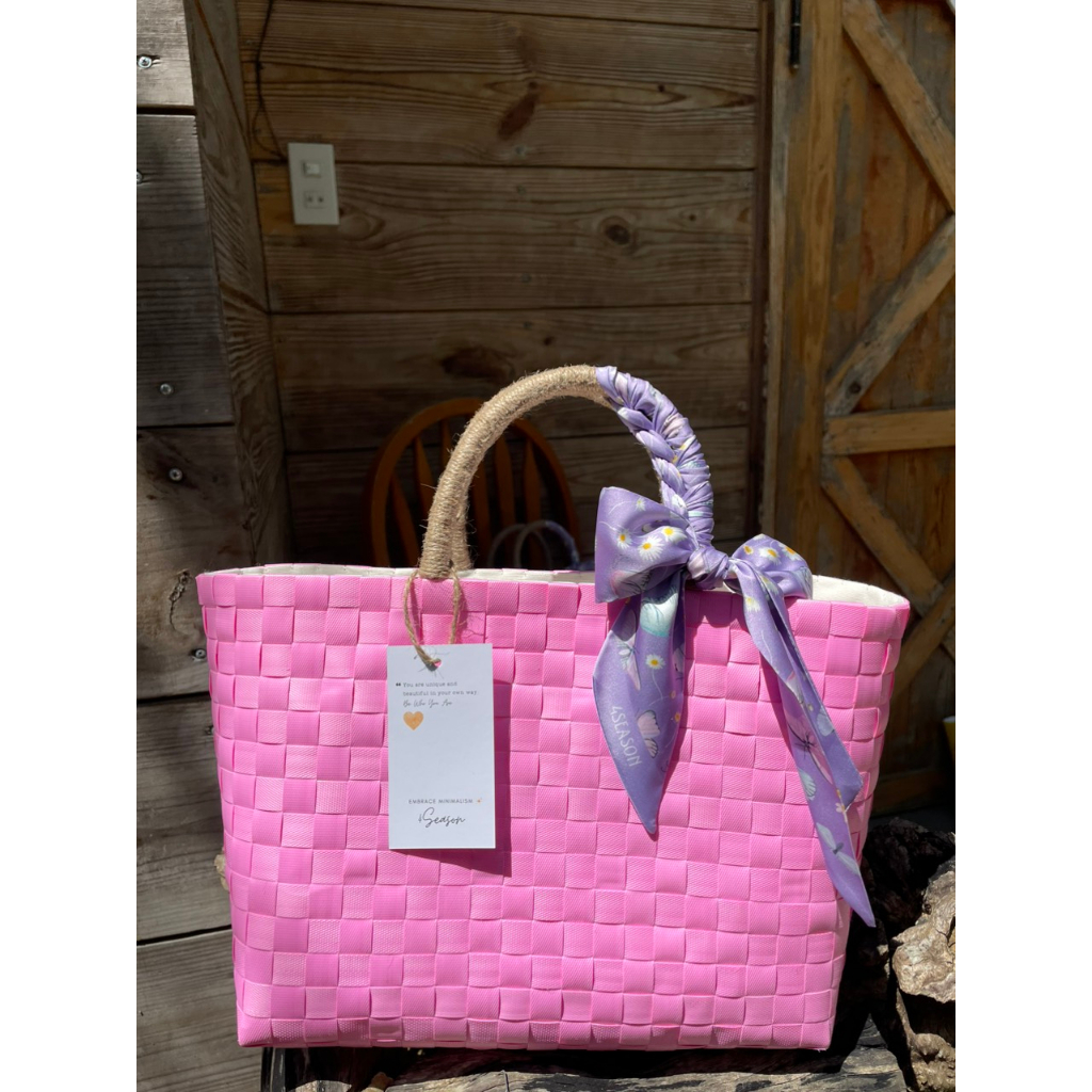 Giỏ đan tay thủ công handmade có lót và quấn khăn lụa sẵn/ Túi xách đan nhựa màu pastel