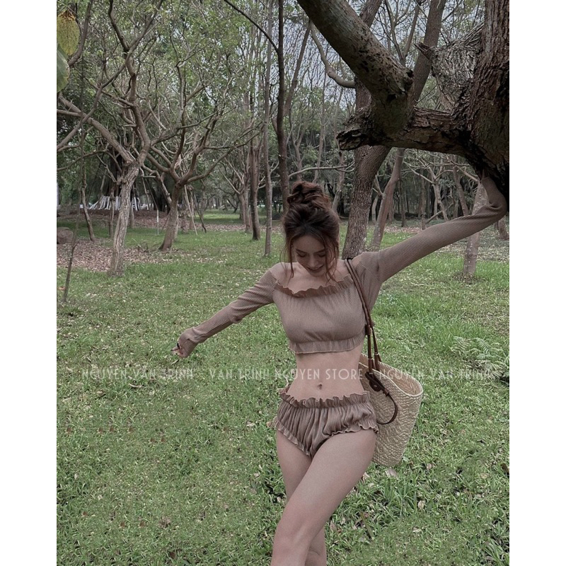 Set đi biển áo trễ vai tay dài-Komistore