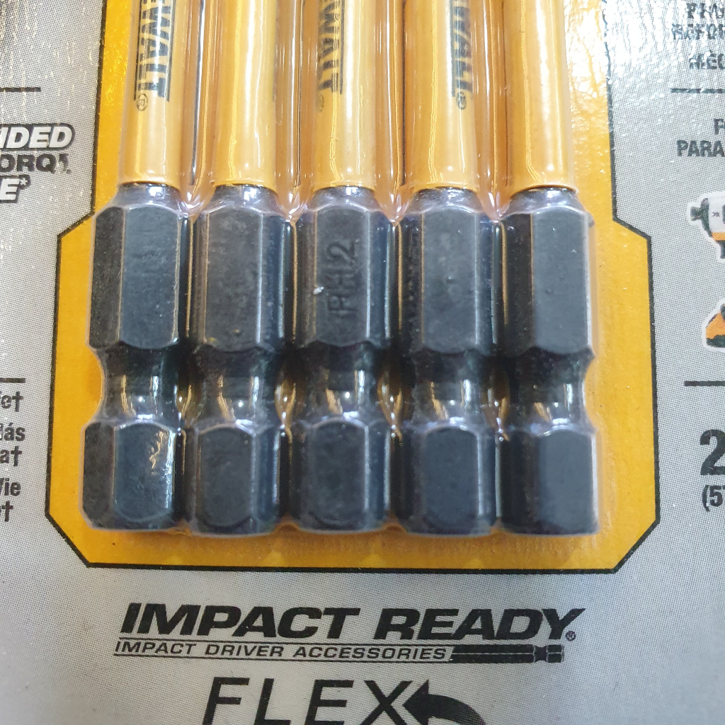 Mũi bắt vít Dewalt DWA2PH2MF2