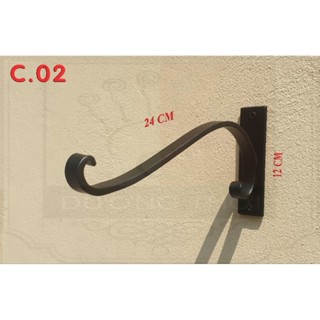 móc treo giỏ hoa C02