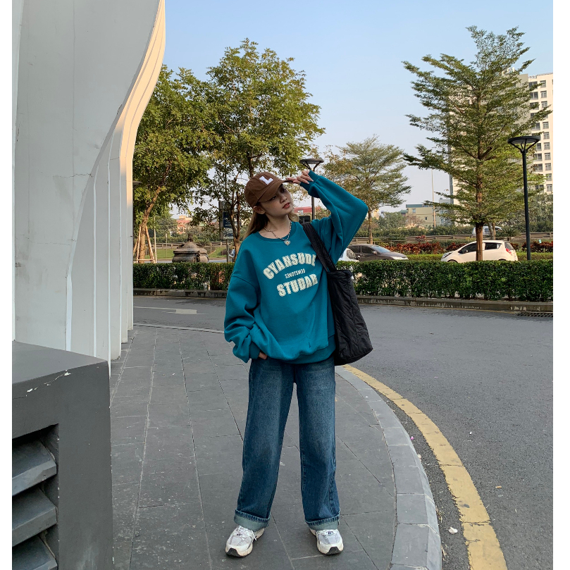 Q443 - QUẦN JEANS ỐNG RÔNG TÚI SAU HOẠ TIẾT