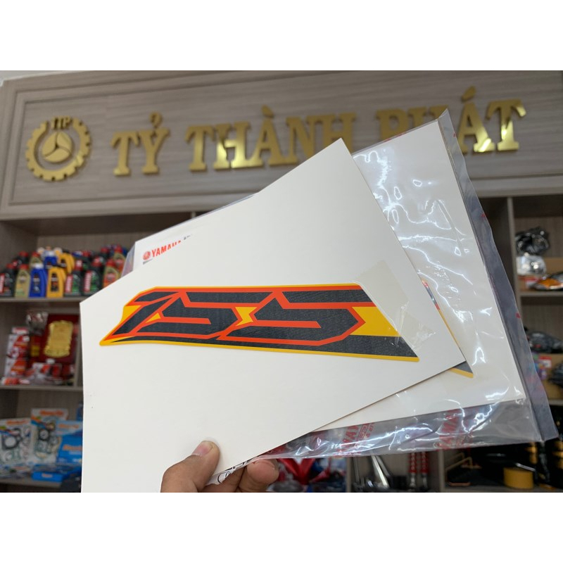 Tem bửng ngoài Ex 155 RC đời 22 trên Trái số 155 Đen viền Cam