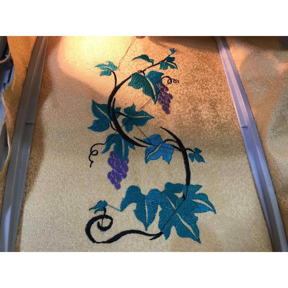 Máy may và thêu gia đình Brother M-7000,  máy máy may thêu gia đình đa năng của Nhật Bản