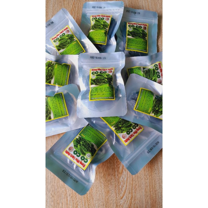 Combo Rong Nho Tách Nước CoCo Gói 100gram + Chai Sốt