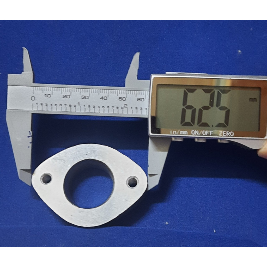 Thớt nhôm đóng bình xăng con