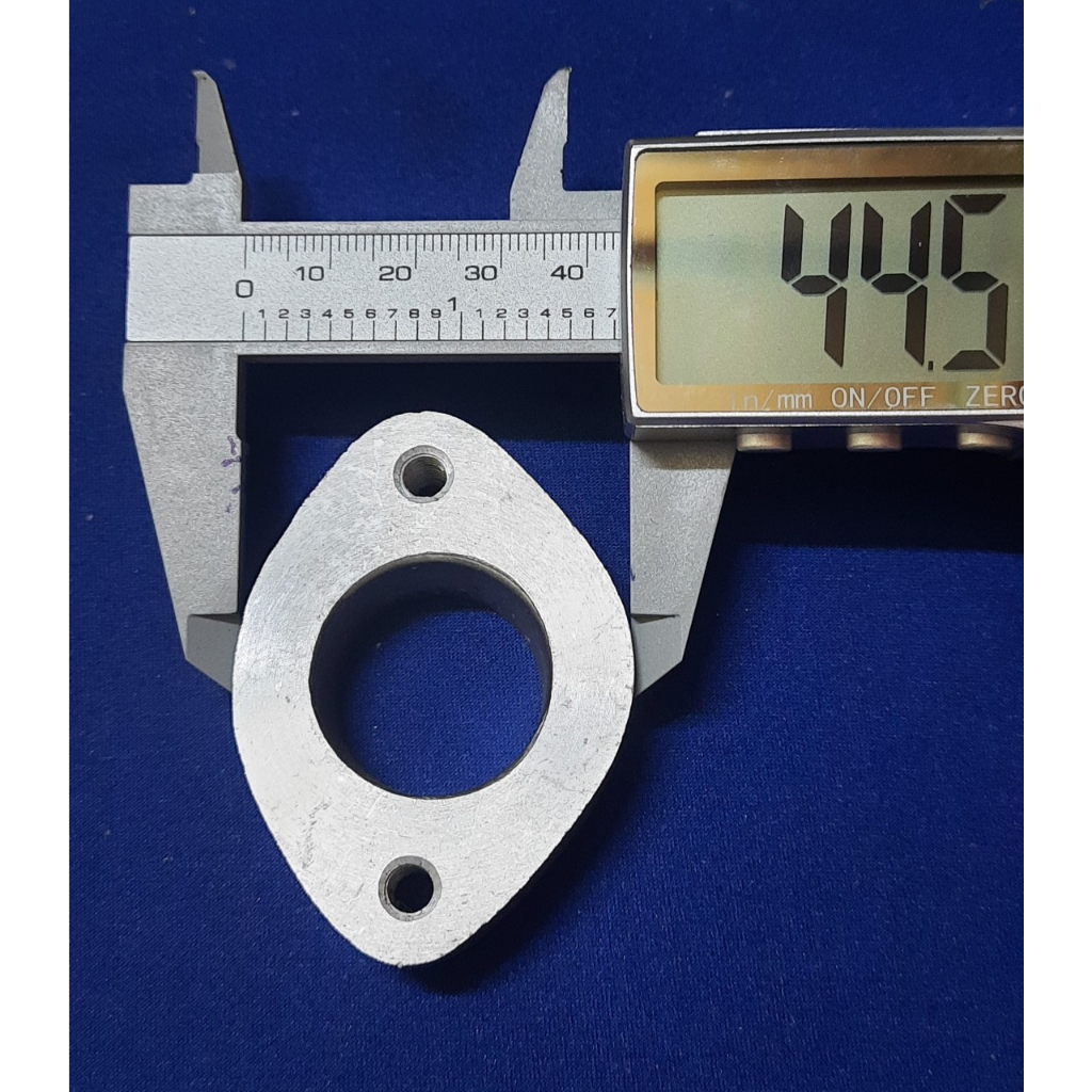 Thớt nhôm đóng bình xăng con