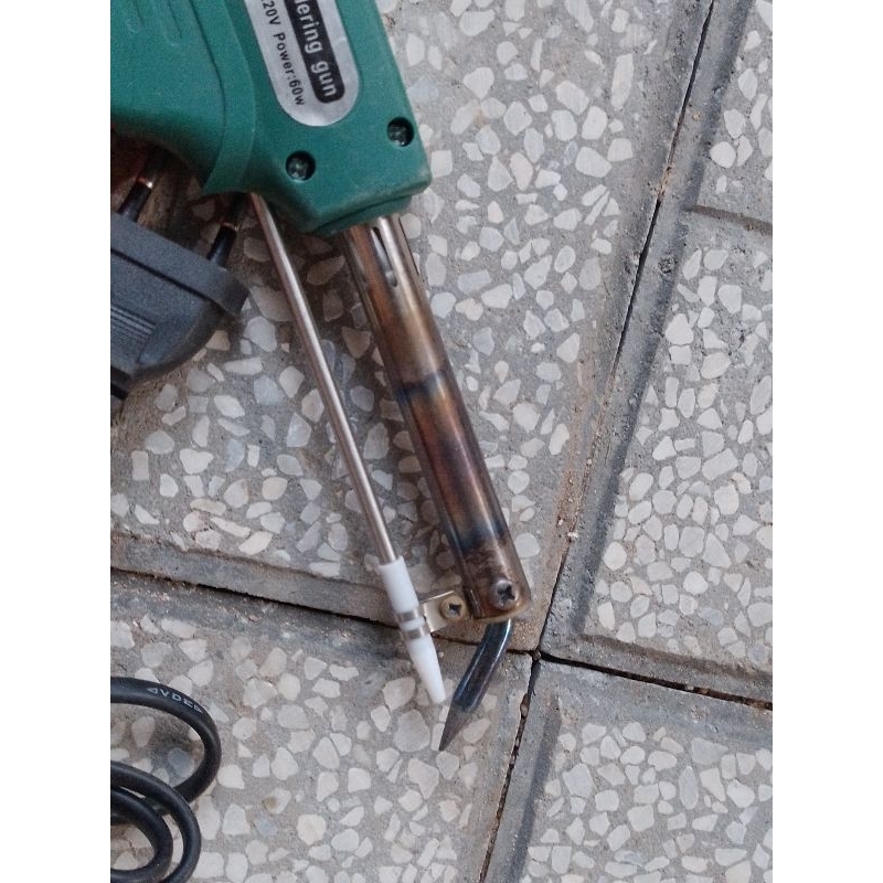 Mỏ hàng súng bãi Nhật